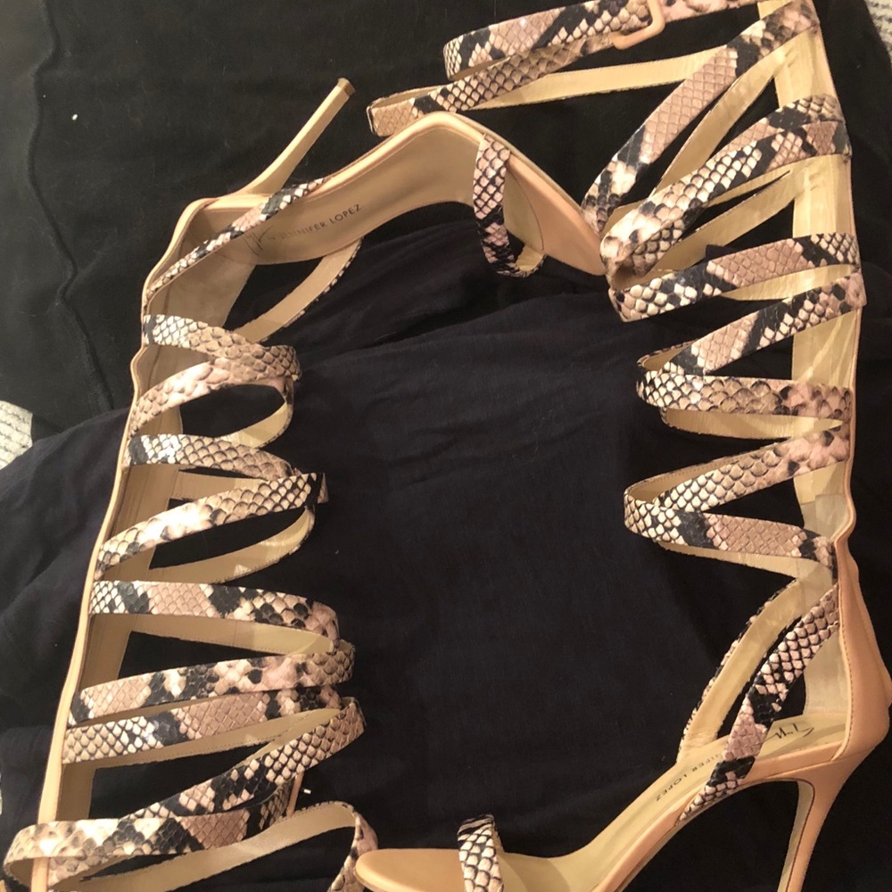Python gysupie  gladiator heels.